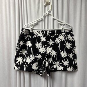 Apt 9 Womens Shorts Size 14 Black White Palm Tree Print Tropical Casual